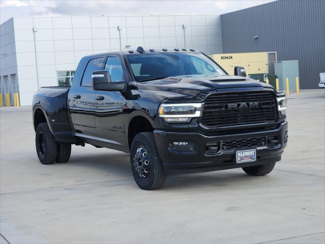 2024 RAM Ram 3500 RAM 3500 LARAMIE MEGA CAB 4X4 64 BOX