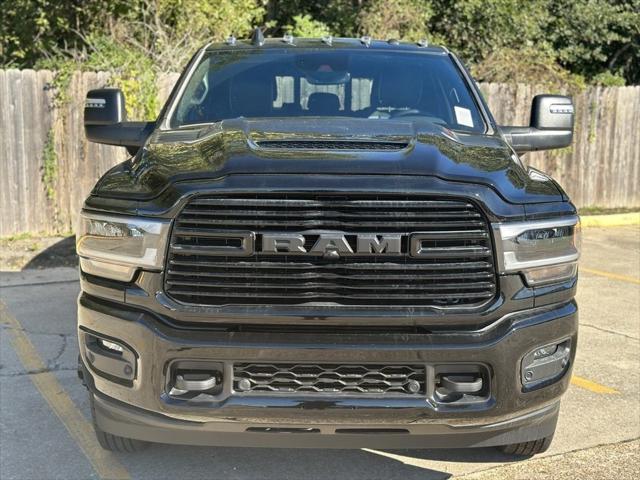 2024 RAM Ram 3500 RAM 3500 LARAMIE MEGA CAB 4X4 64 BOX