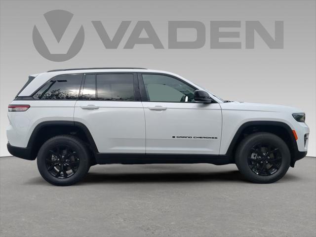 2025 Jeep Grand Cherokee GRAND CHEROKEE ALTITUDE 4X2