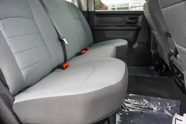 2024 Ram 1500 Classic Tradesman Crew Cab 4x4 5'7" Box