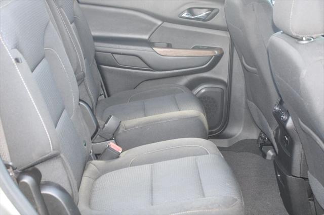2023 GMC Acadia FWD SLE
