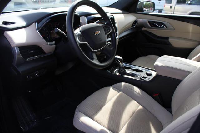 2022 Chevrolet Traverse FWD LS