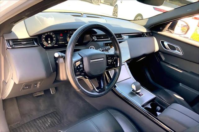 2025 Land Rover Range Rover Velar P250 Dynamic SE
