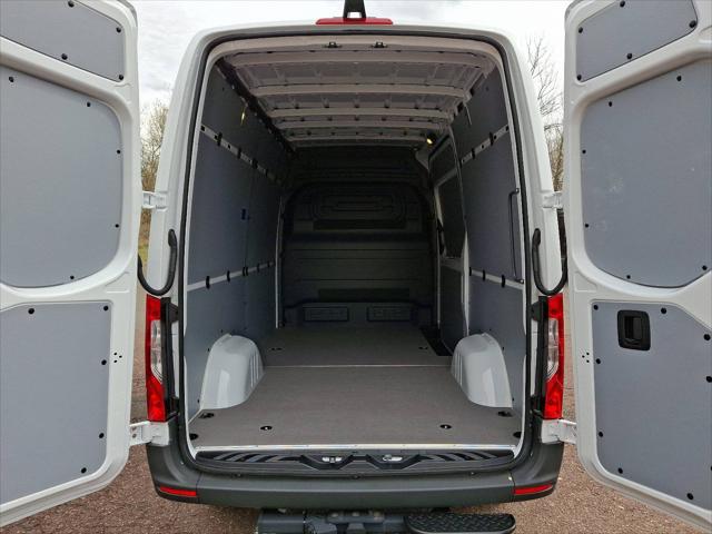 2025 Mercedes-Benz Sprinter 2500 Standard Roof 4-Cyl Diesel HO