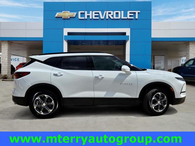 2025 Chevrolet Blazer FWD 2LT