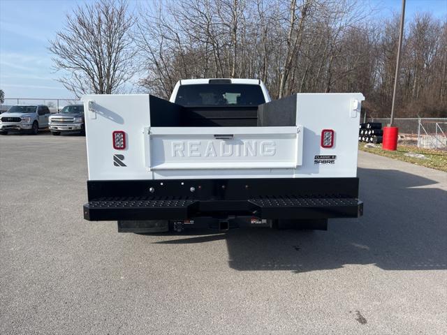 2024 RAM Ram 5500 Chassis Cab RAM 5500 TRADESMAN CHASSIS CREW CAB 4X4 60 CA