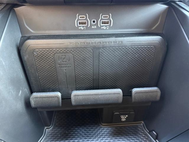2025 Ram 1500 Big Horn Crew Cab 4x4 5'7" Box
