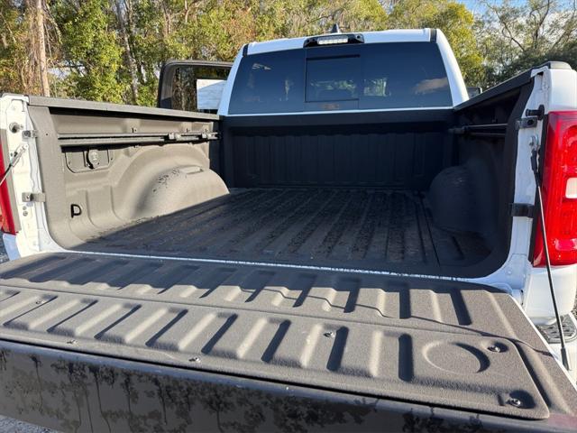 2025 Ram 1500 Big Horn Crew Cab 4x4 5'7" Box