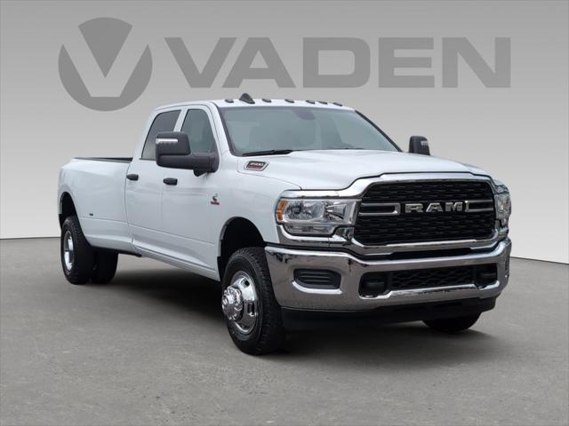 2024 RAM Ram 3500 RAM 3500 TRADESMAN CREW CAB 4X4 8 BOX