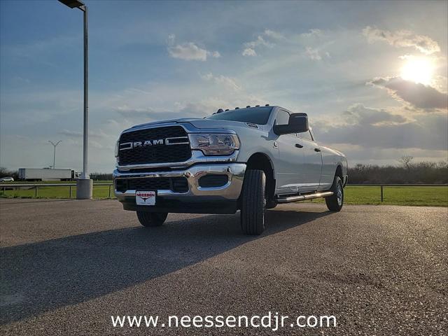 2024 RAM Ram 2500 RAM 2500 TRADESMAN CREW CAB 4X4 8 BOX