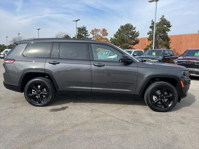 2025 Jeep Grand Cherokee GRAND CHEROKEE L ALTITUDE X 4X4