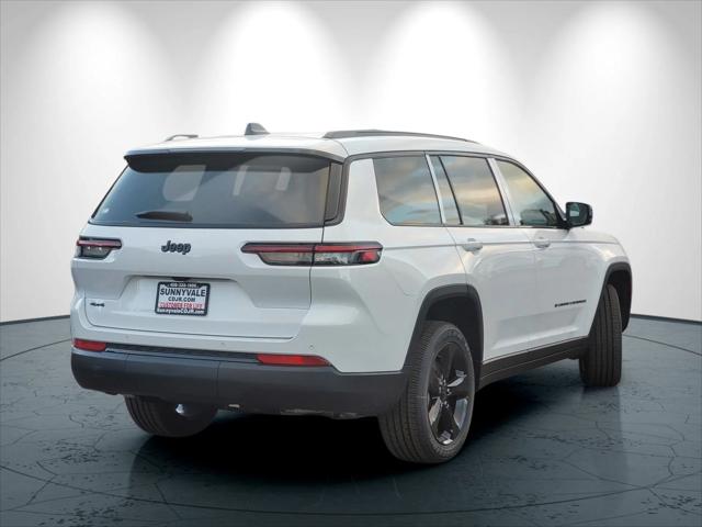 2025 Jeep Grand Cherokee GRAND CHEROKEE L ALTITUDE X 4X4