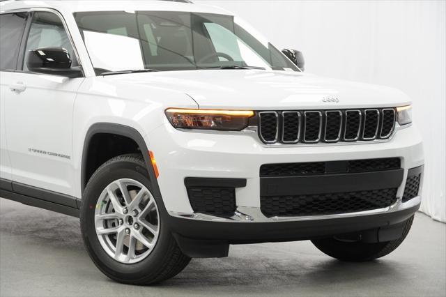 2025 Jeep Grand Cherokee GRAND CHEROKEE L LAREDO 4X4