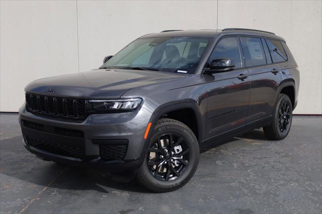 2025 Jeep Grand Cherokee GRAND CHEROKEE L ALTITUDE 4X4