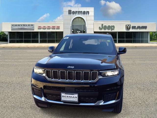 2025 Jeep Grand Cherokee GRAND CHEROKEE L LAREDO X 4X4