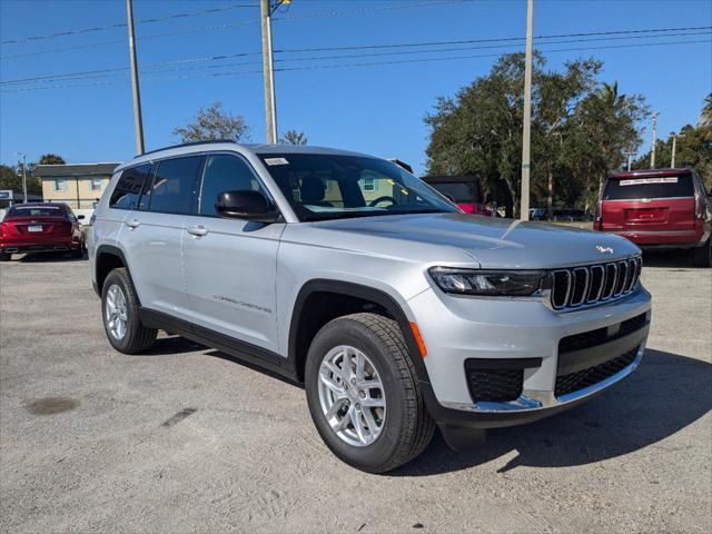 2025 Jeep Grand Cherokee GRAND CHEROKEE L LAREDO 4X2