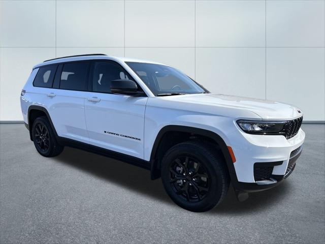 2025 Jeep Grand Cherokee GRAND CHEROKEE L ALTITUDE X 4X4