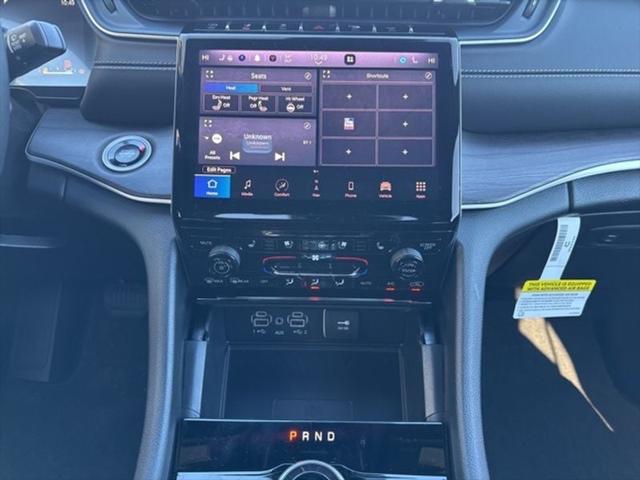 2025 Jeep Grand Cherokee Limited 4x2