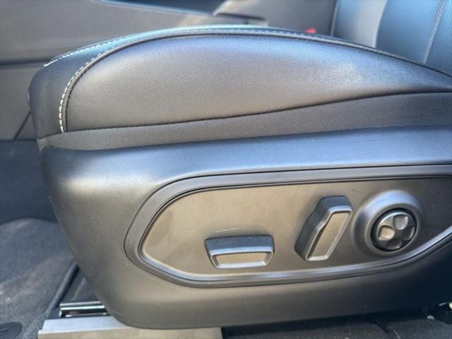 2025 Jeep Grand Cherokee Limited 4x2
