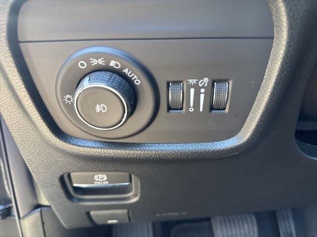 2025 Jeep Grand Cherokee Limited 4x2