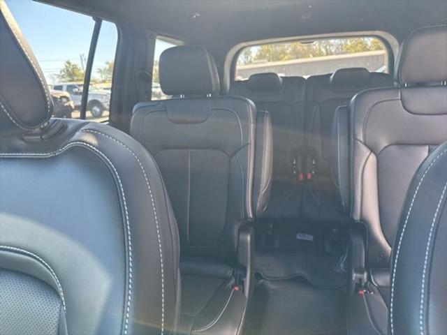 2025 Jeep Grand Cherokee Limited 4x2