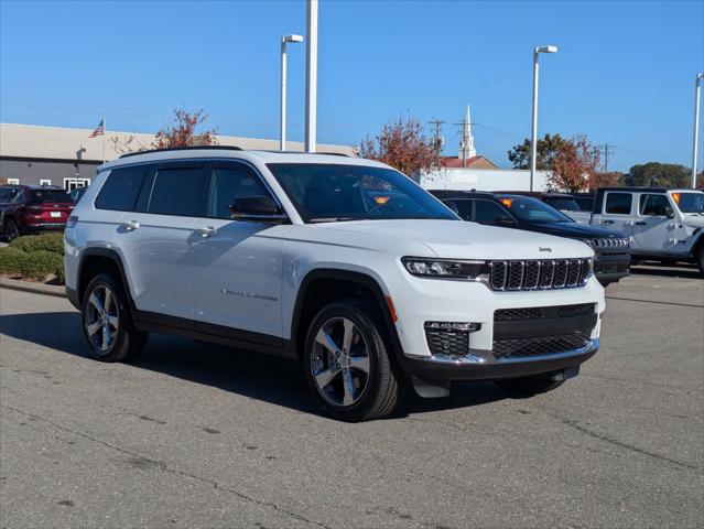 2025 Jeep Grand Cherokee GRAND CHEROKEE L LIMITED 4X4