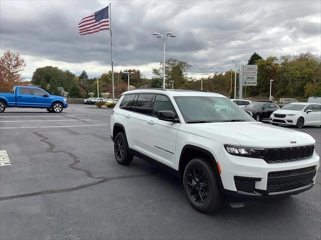 2025 Jeep Grand Cherokee GRAND CHEROKEE L ALTITUDE X 4X4