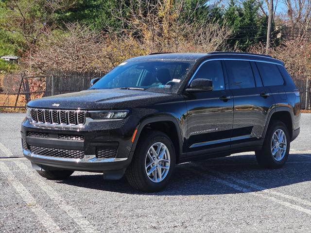 2025 Jeep Grand Cherokee GRAND CHEROKEE L LAREDO 4X4