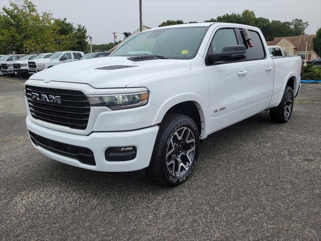 2025 RAM Ram 1500 RAM 1500 LARAMIE CREW CAB 4X4 64 BOX