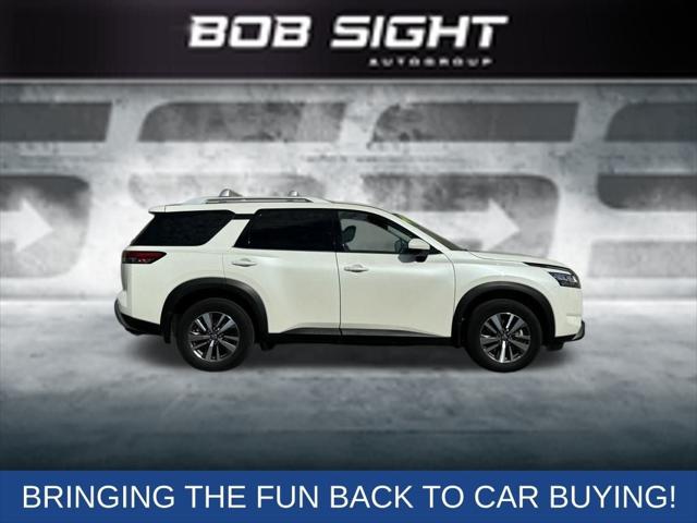 2023 Nissan Pathfinder SL 4WD