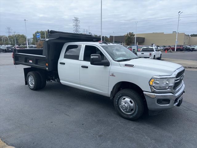 2024 RAM Ram 3500 Chassis Cab RAM 3500 TRADESMAN CREW CAB CHASSIS 4X4 60 CA