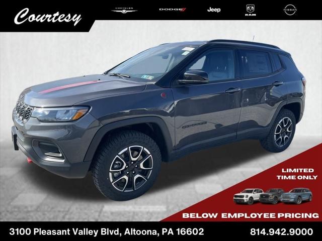 2024 Jeep Compass COMPASS TRAILHAWK 4X4