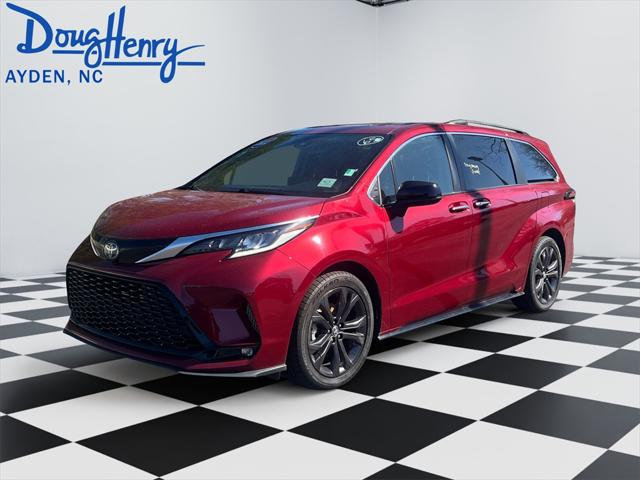 2022 Toyota Sienna XSE