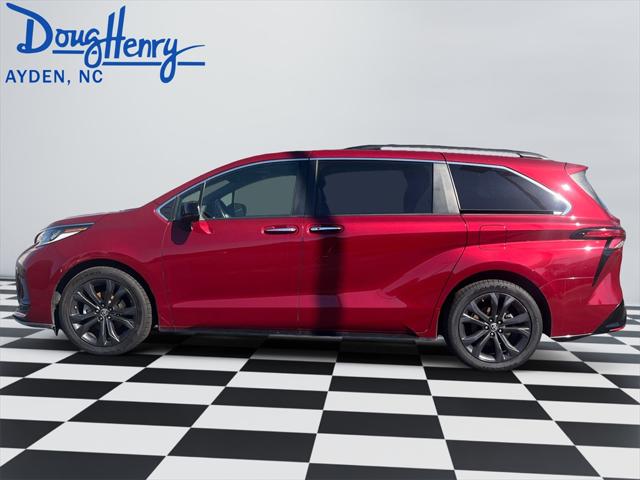 2022 Toyota Sienna XSE