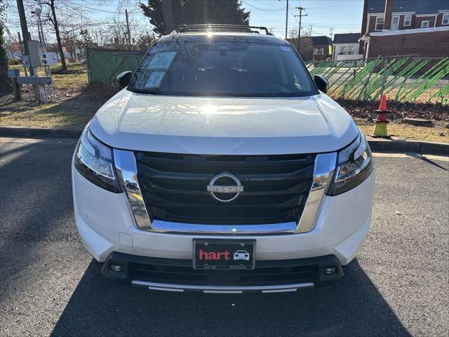 Used 2022 Nissan Pathfinder Platinum with VIN 5N1DR3DJ2NC233956 for sale in Springfield, VA