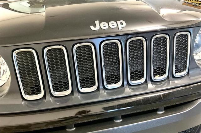 Used 2016 Jeep Renegade For Sale in OLIVE BRANCH, MS