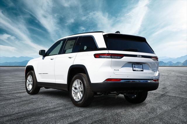 2025 Jeep Grand Cherokee GRAND CHEROKEE LAREDO X 4X4