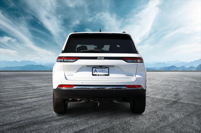 2025 Jeep Grand Cherokee GRAND CHEROKEE LAREDO X 4X4