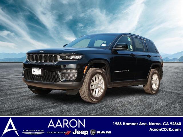 2025 Jeep Grand Cherokee GRAND CHEROKEE LAREDO X 4X4