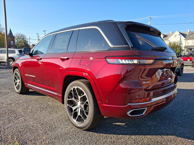 2025 Jeep Grand Cherokee GRAND CHEROKEE SUMMIT RESERVE 4X4