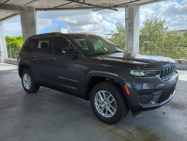 2025 Jeep Grand Cherokee GRAND CHEROKEE LAREDO X 4X2