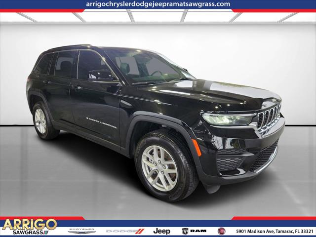 2025 Jeep Grand Cherokee GRAND CHEROKEE LAREDO X 4X4