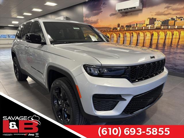 2025 Jeep Grand Cherokee GRAND CHEROKEE ALTITUDE X 4X4