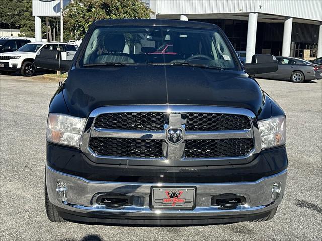 2024 RAM Ram 1500 Classic RAM 1500 CLASSIC TRADESMAN CREW CAB 4X4 57 BOX