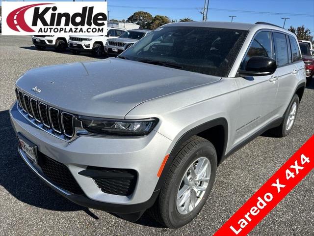 2025 Jeep Grand Cherokee GRAND CHEROKEE LAREDO X 4X4