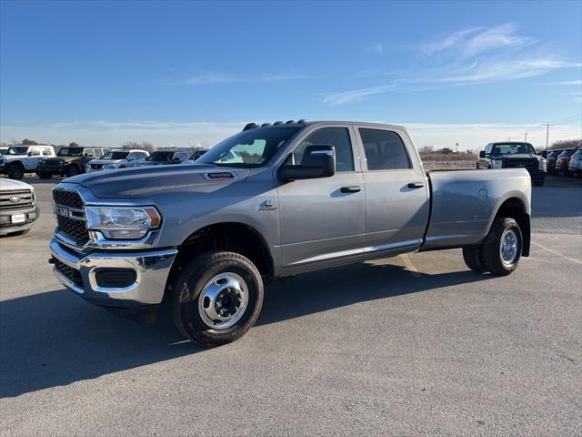 2024 RAM Ram 3500 RAM 3500 TRADESMAN CREW CAB 4X4 8 BOX