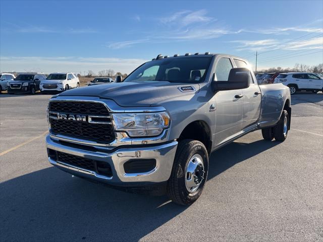 2024 RAM Ram 3500 RAM 3500 TRADESMAN CREW CAB 4X4 8 BOX