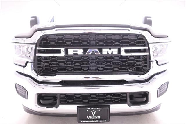 2024 RAM Ram 3500 RAM 3500 TRADESMAN CREW CAB 4X4 8 BOX