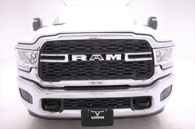 2024 RAM Ram 3500 RAM 3500 TRADESMAN CREW CAB 4X4 8 BOX