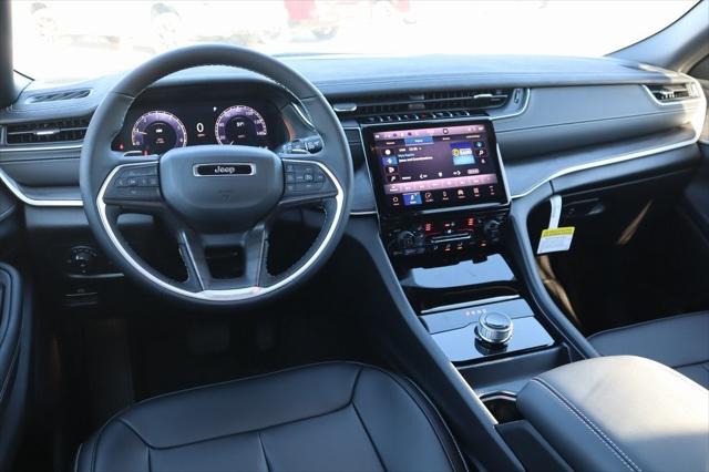 2025 Jeep Grand Cherokee GRAND CHEROKEE LIMITED 4X2